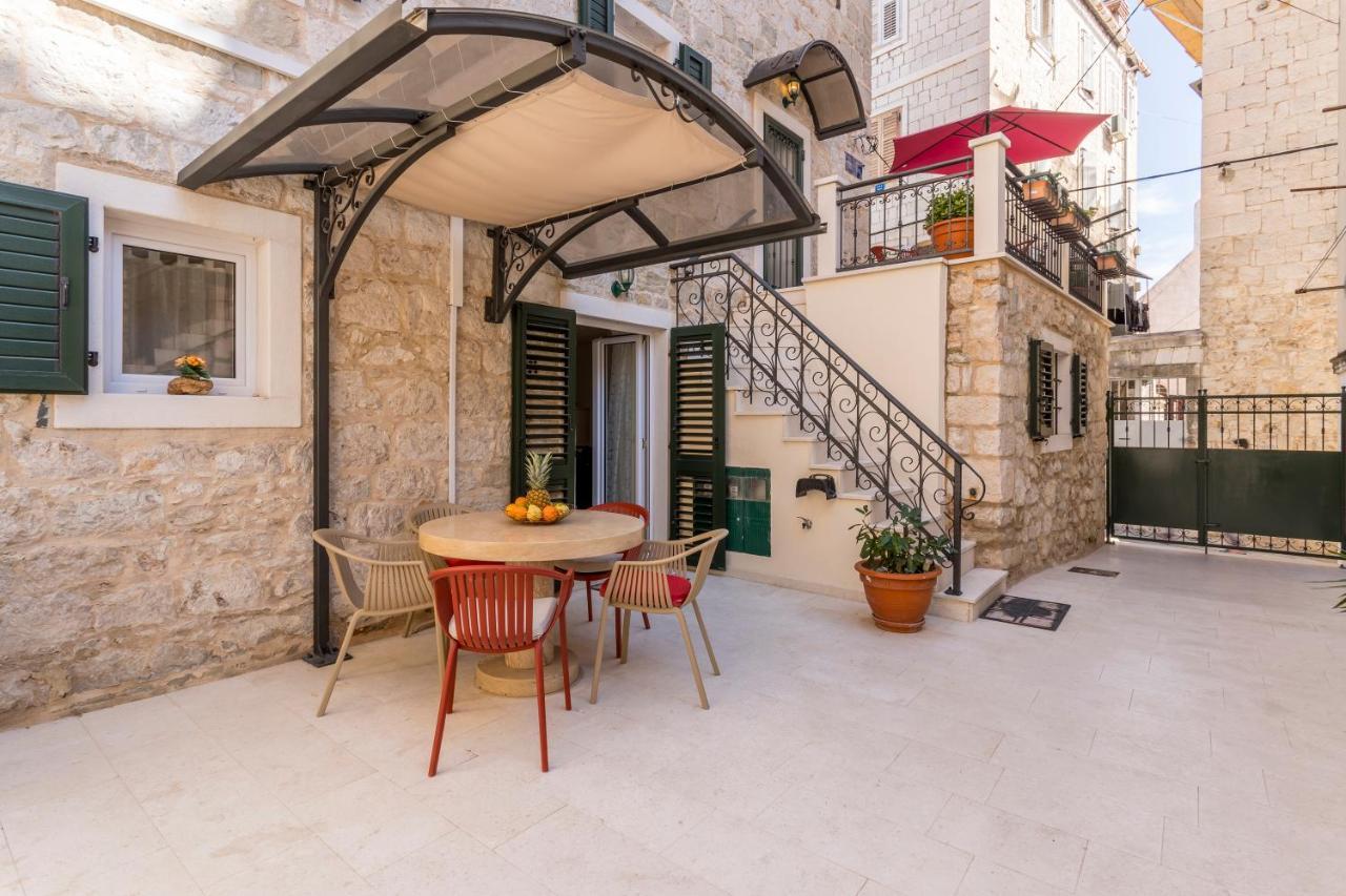Apartments And Rooms Villa Erede Split Exteriér fotografie